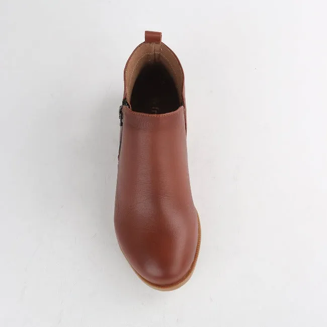 Flat Ankle Boot in Chestnut - 12471