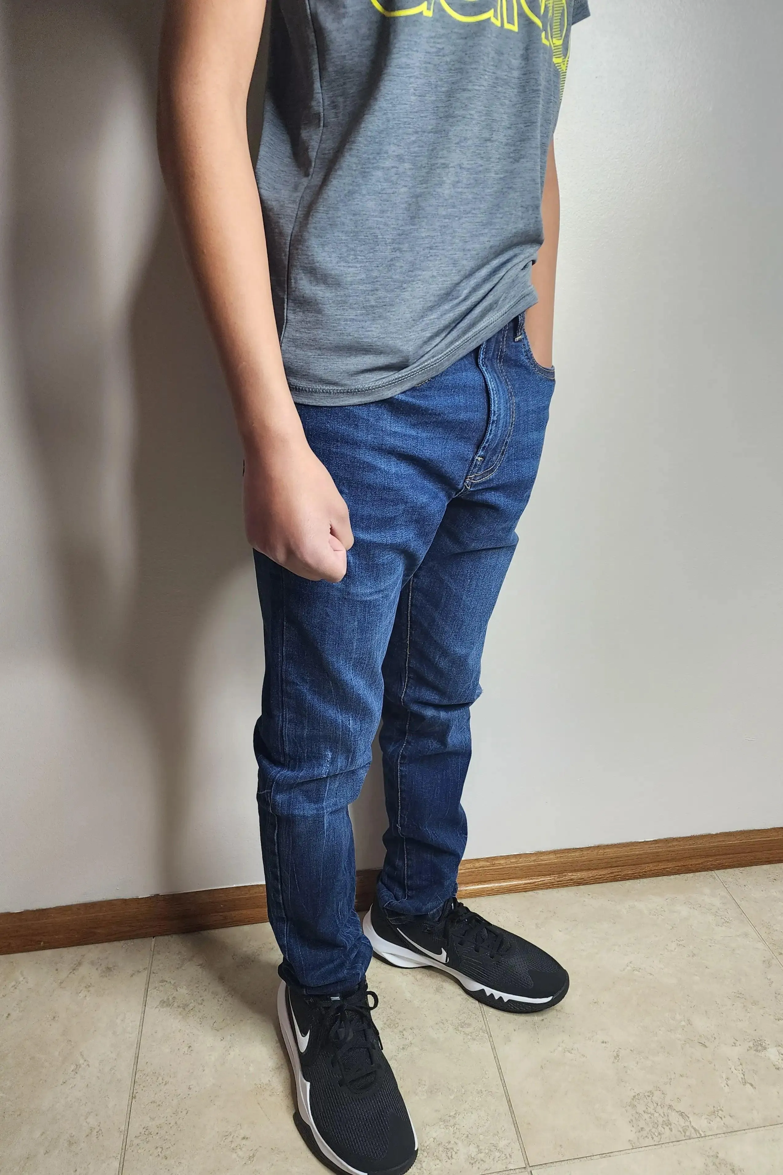 Men's Slim Fit Dark Blue Distress Jeans