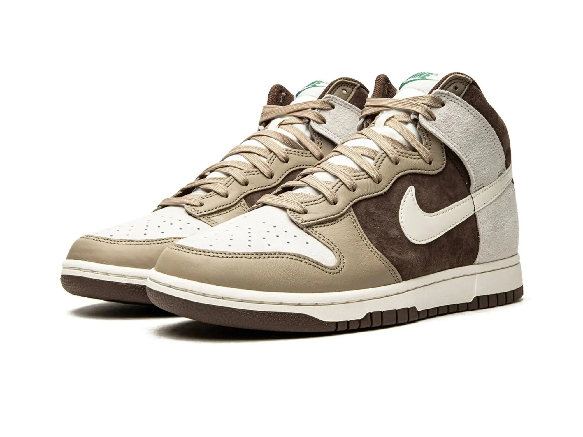 Nike Dunk High "Light Chocolate"