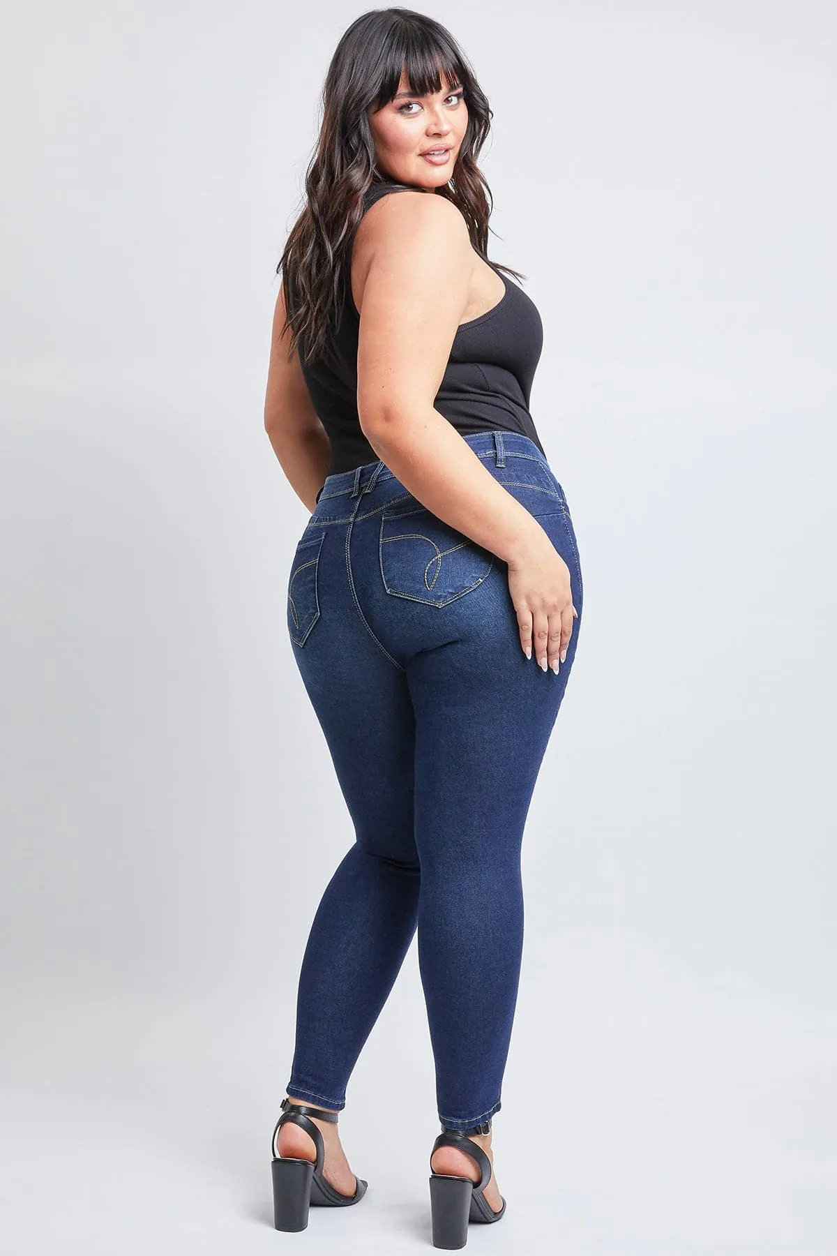 Plus Size Women's Sustainable WannaBettaButt Skinny Jeans