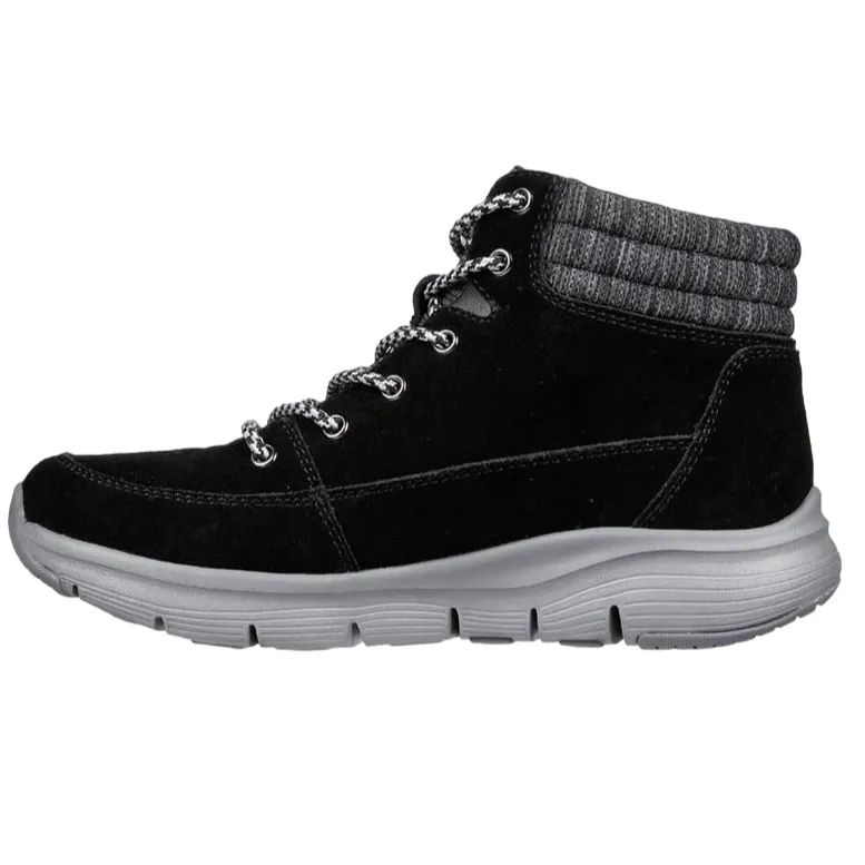 Skechers Womens Arch Fit Smooth Comfy Chill Water-Repellent Boots, Black - 167373/BLK