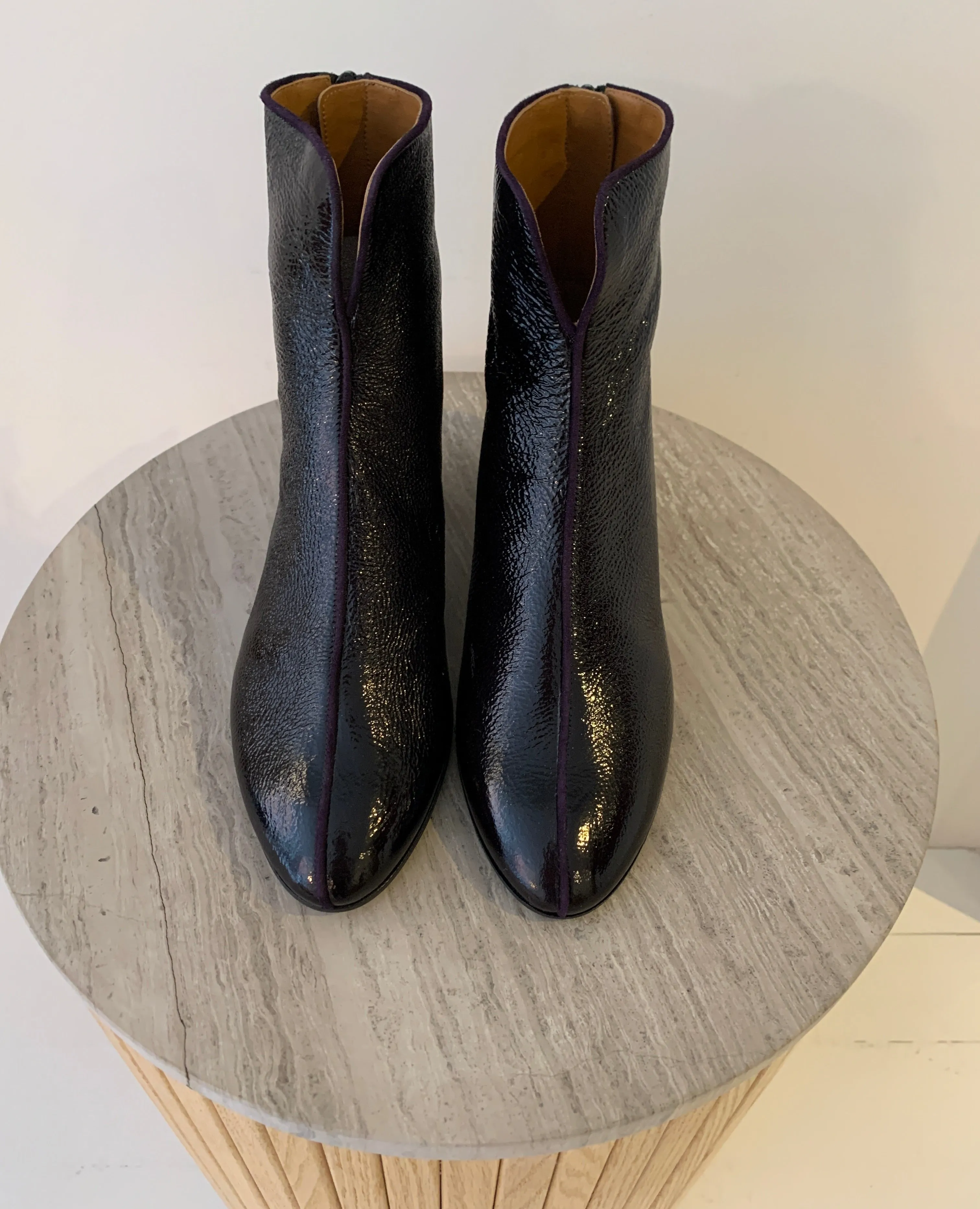 Warehouse Sale - Celia Boots Amethyst Patent Suede